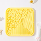 Silicone Lick Mat — Textured Slow-Feeding Tray with Strong Suction (Square, 20×20 cm)